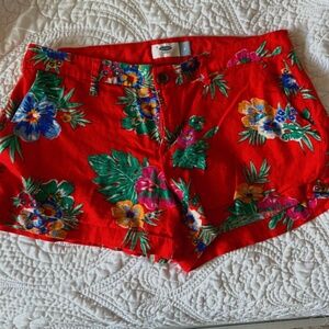 Floral short